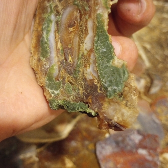 Mineral cut semi-precious gem rocks - Picture 11 of 11